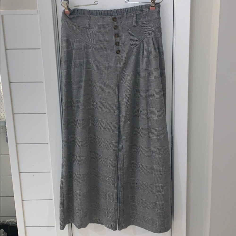 Maeve wide-legged flare crops, size medium